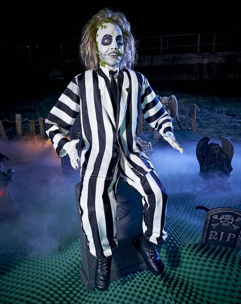 Spirit Halloween Beetlejuice Animatronic Decoration 02
